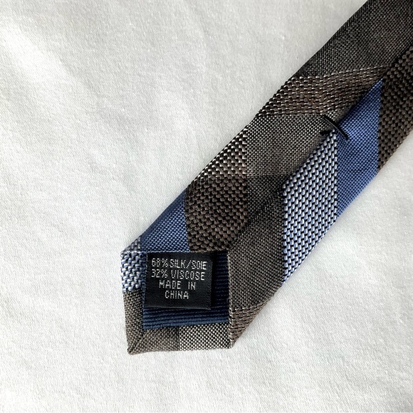 MICHAEL Michael Kors Tie. Stripes - Picture 3 of 4